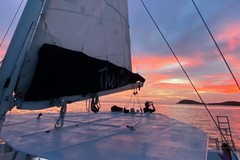 Create Listing: Sunset Sail with Cocktails and Appetizers - 90mins